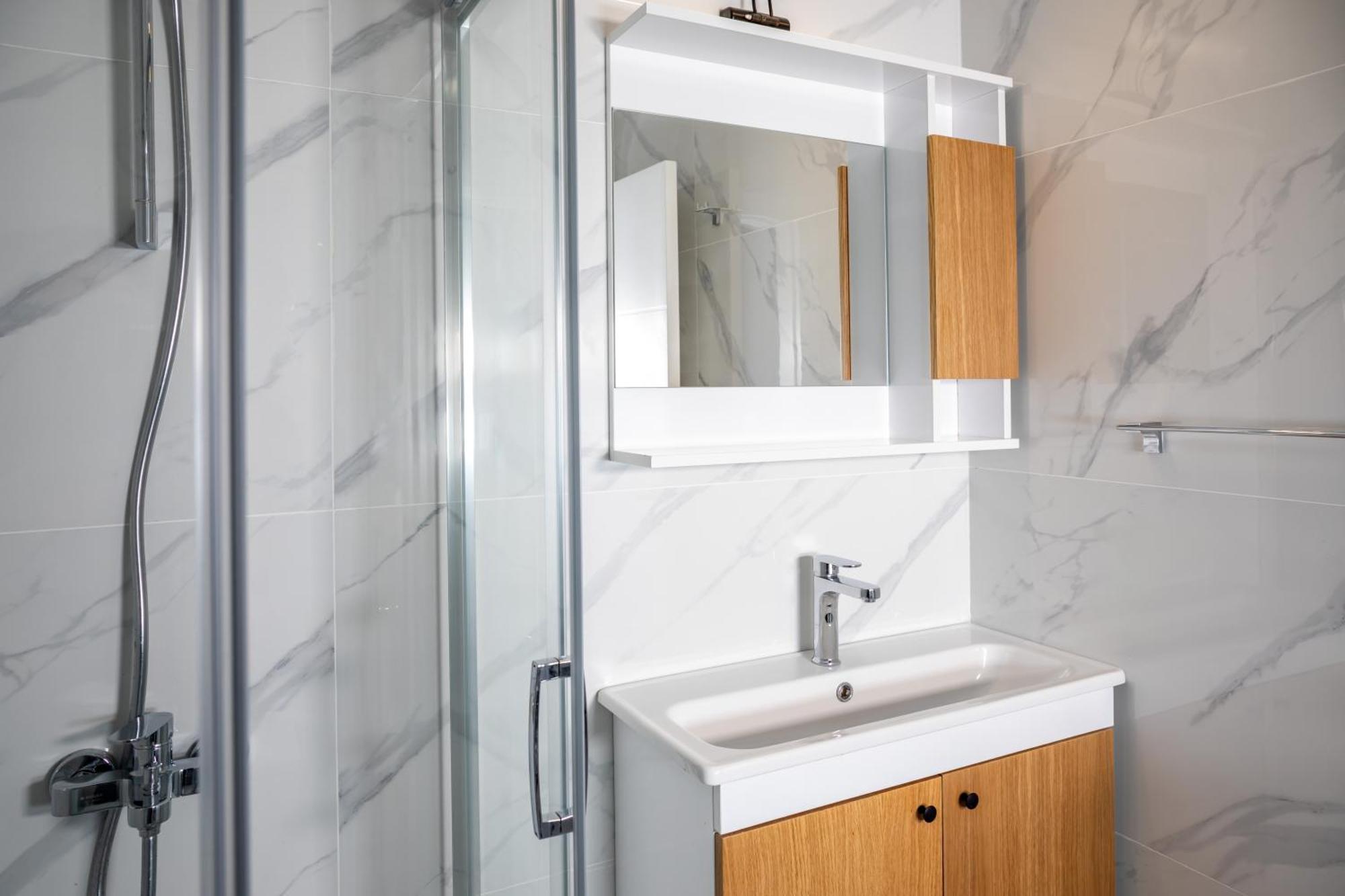 Caesar Blue Seaside Luxury Apartments Gastria Ngoại thất bức ảnh