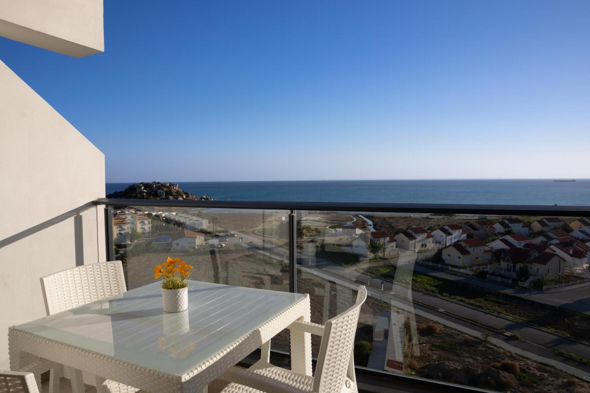 Caesar Blue Seaside Luxury Apartments Gastria Ngoại thất bức ảnh