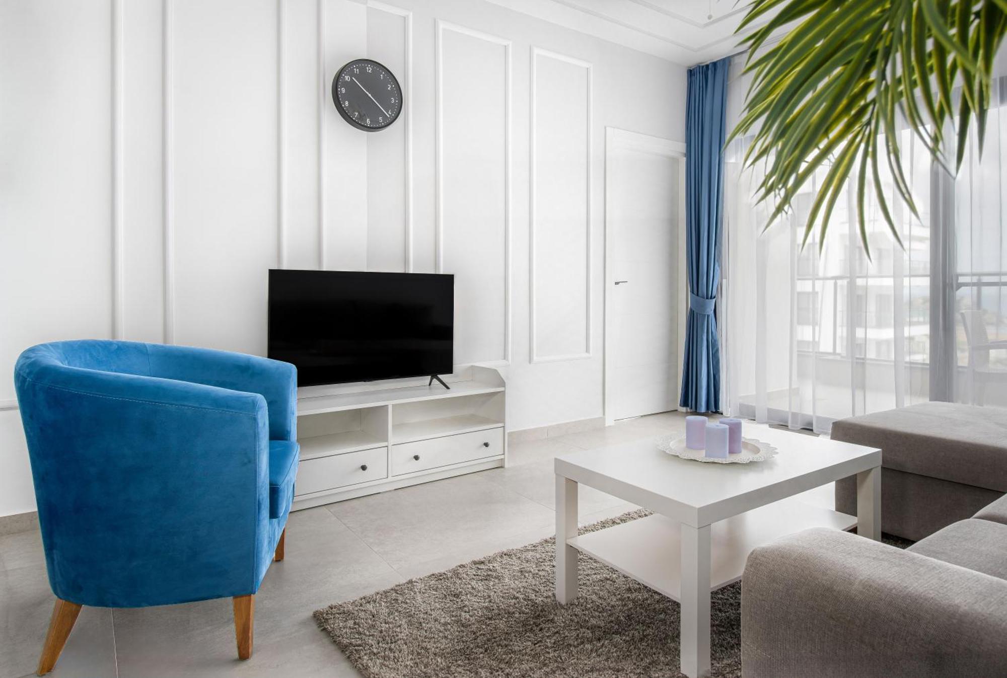 Caesar Blue Seaside Luxury Apartments Gastria Ngoại thất bức ảnh