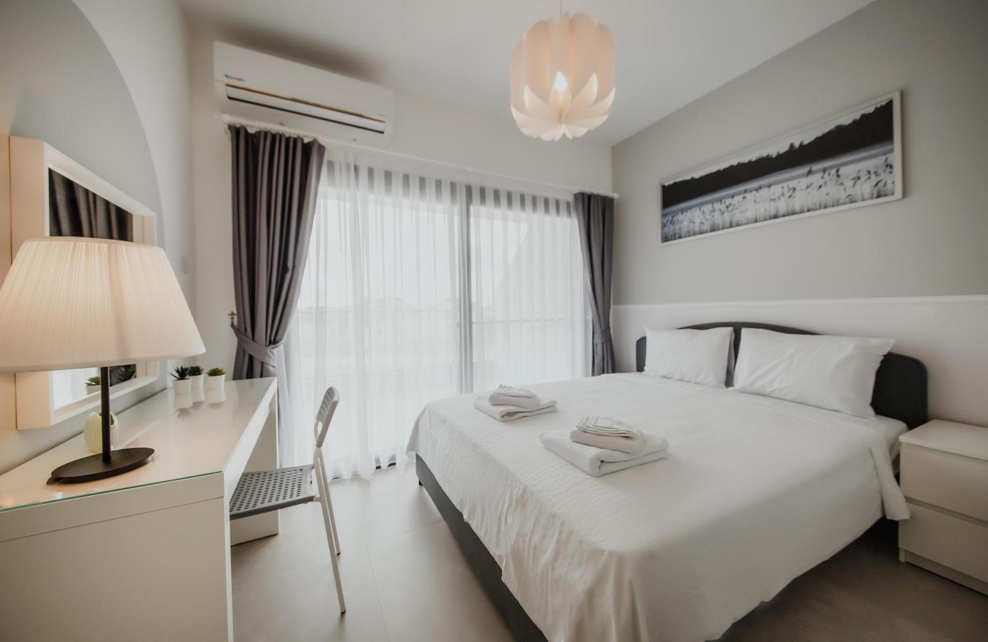 Caesar Blue Seaside Luxury Apartments Gastria Ngoại thất bức ảnh