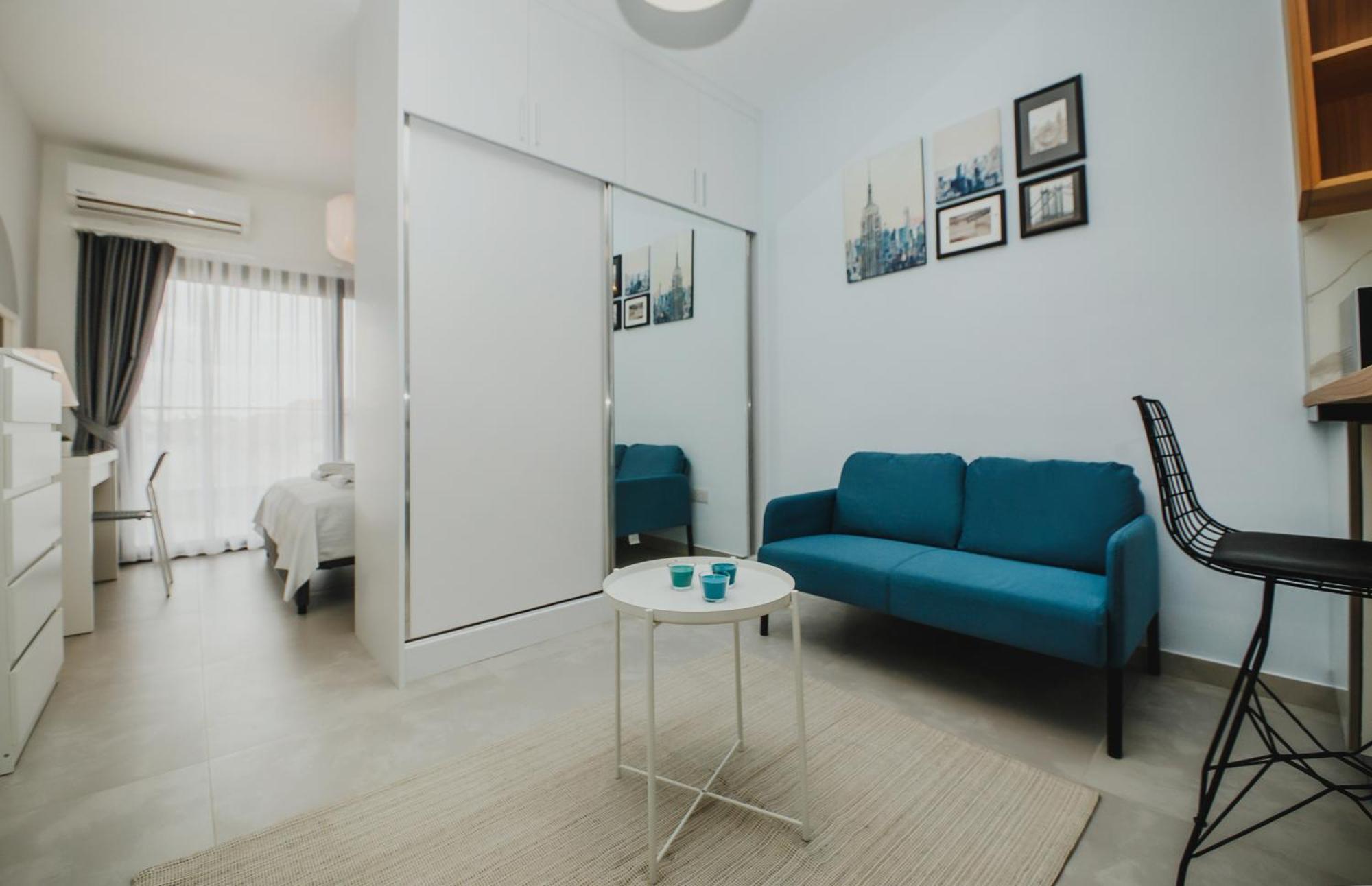 Caesar Blue Seaside Luxury Apartments Gastria Ngoại thất bức ảnh