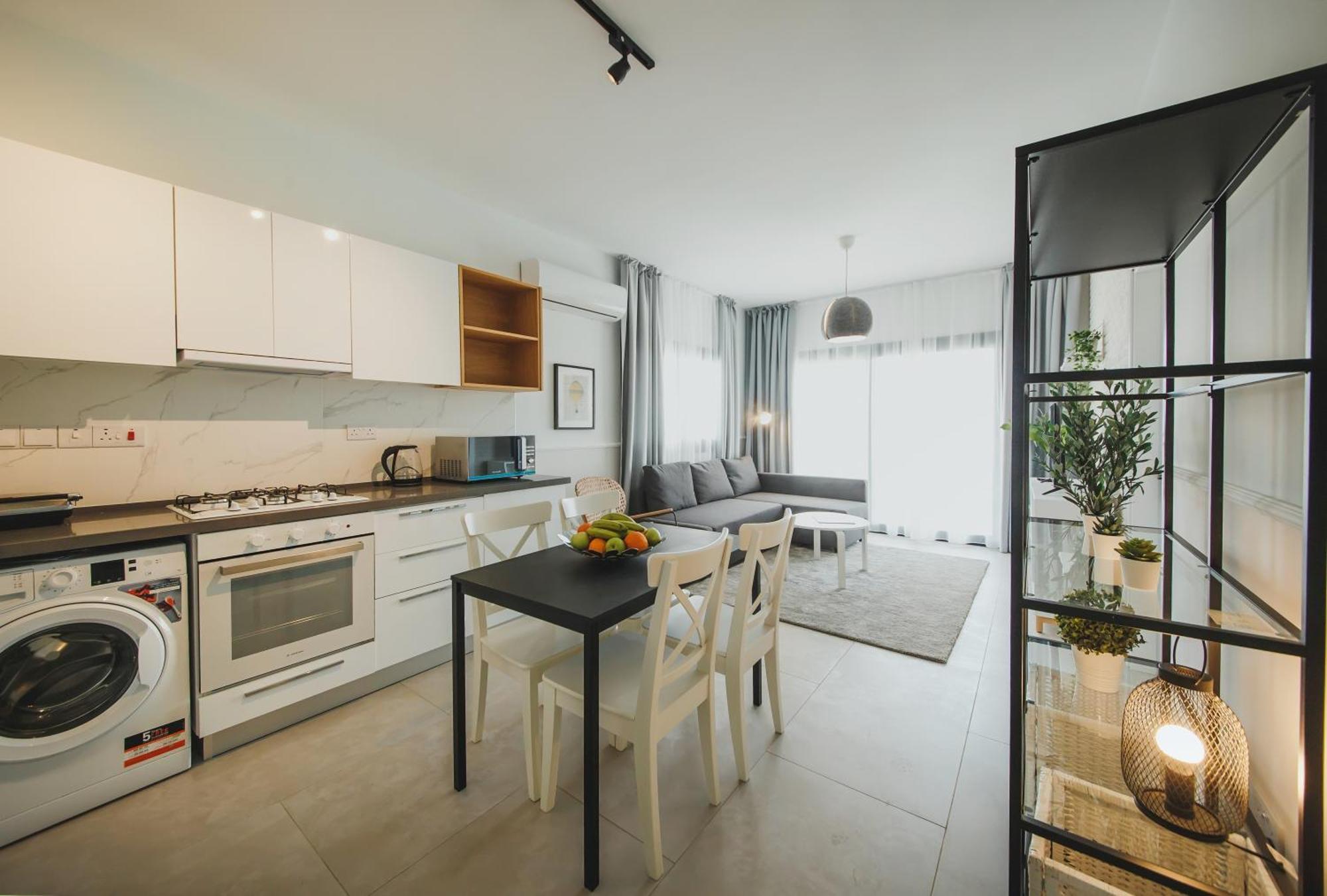 Caesar Blue Seaside Luxury Apartments Gastria Ngoại thất bức ảnh