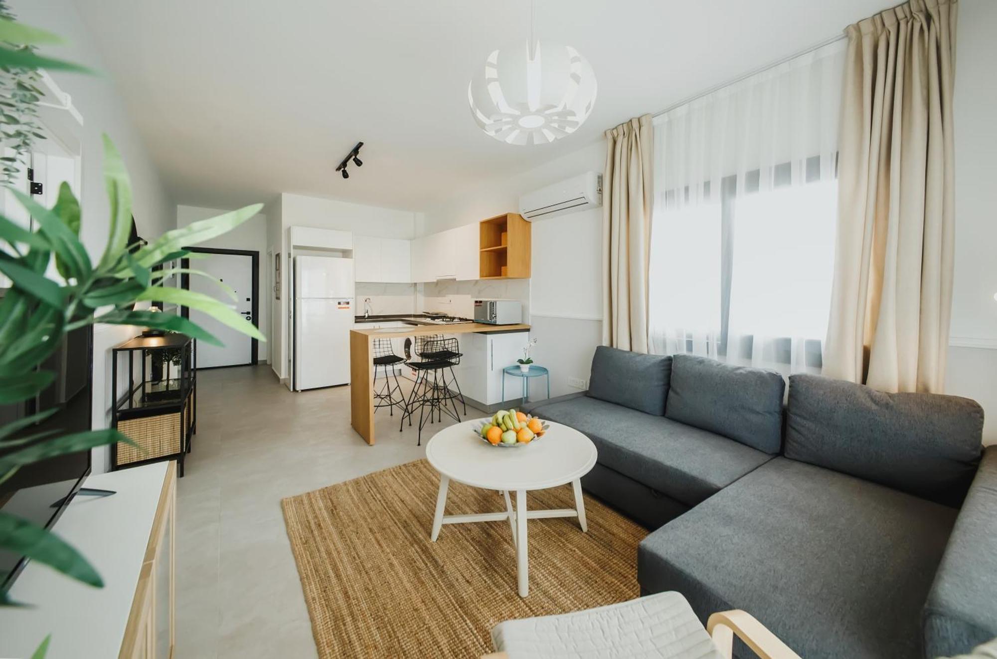 Caesar Blue Seaside Luxury Apartments Gastria Ngoại thất bức ảnh