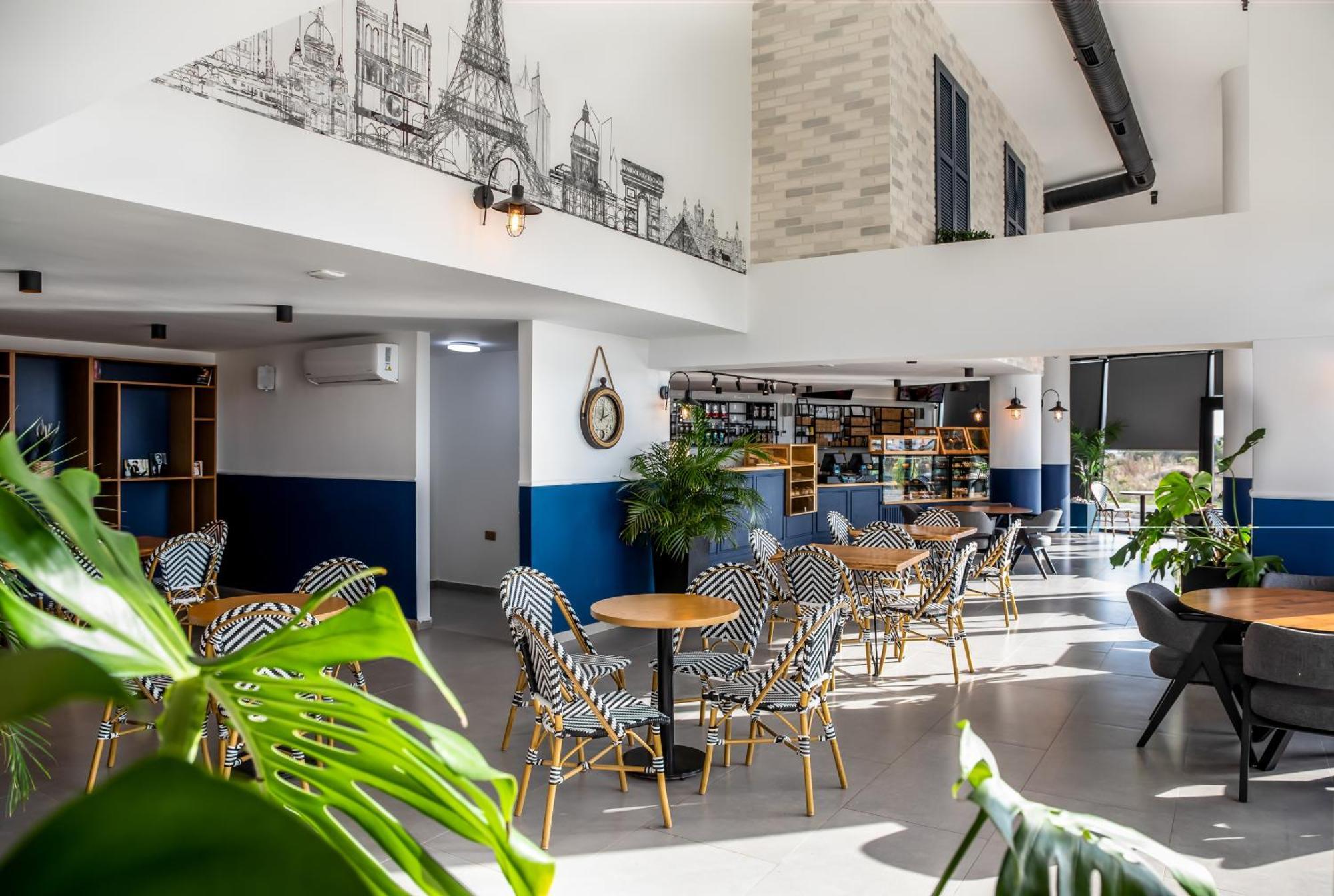 Caesar Blue Seaside Luxury Apartments Gastria Ngoại thất bức ảnh